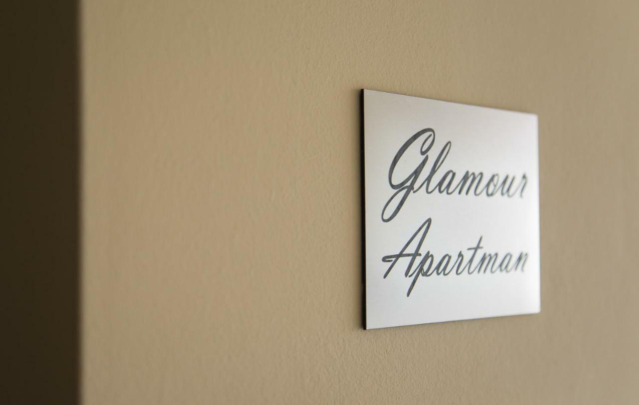 Glamour Apartman إغير المظهر الخارجي الصورة